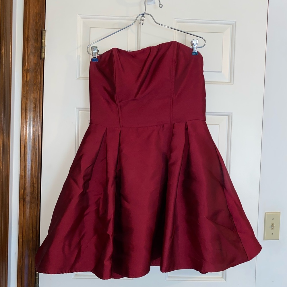 Windsor homecoming dress